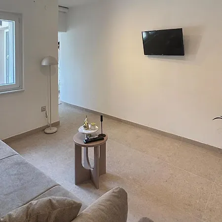 Cozy In With Wifi